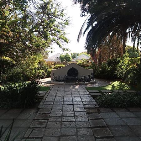 Cecil John Rhodes Guest House Kimberley Εξωτερικό φωτογραφία