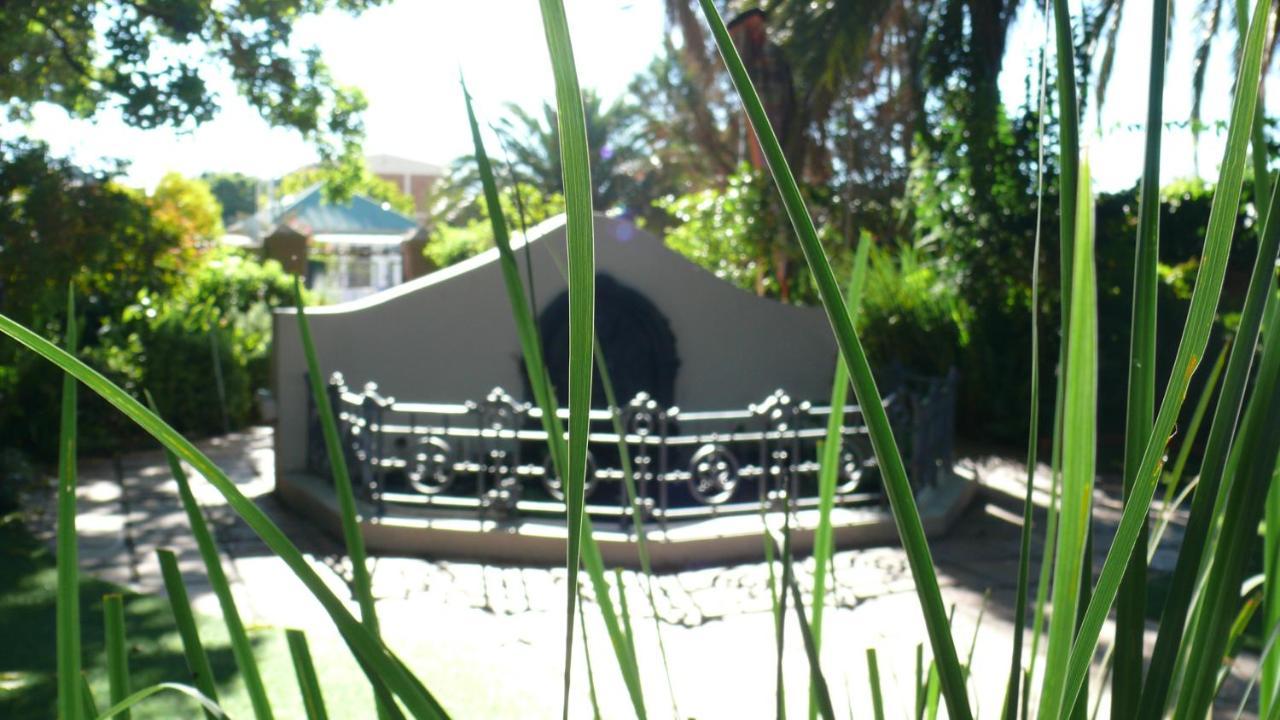 Cecil John Rhodes Guest House Kimberley Εξωτερικό φωτογραφία