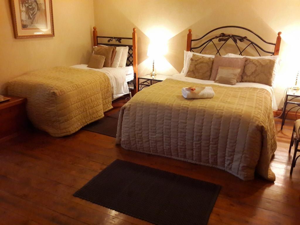 Cecil John Rhodes Guest House Kimberley Δωμάτιο φωτογραφία