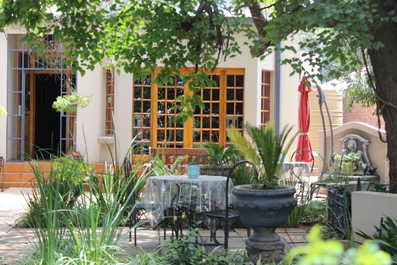 Cecil John Rhodes Guest House Kimberley Εξωτερικό φωτογραφία